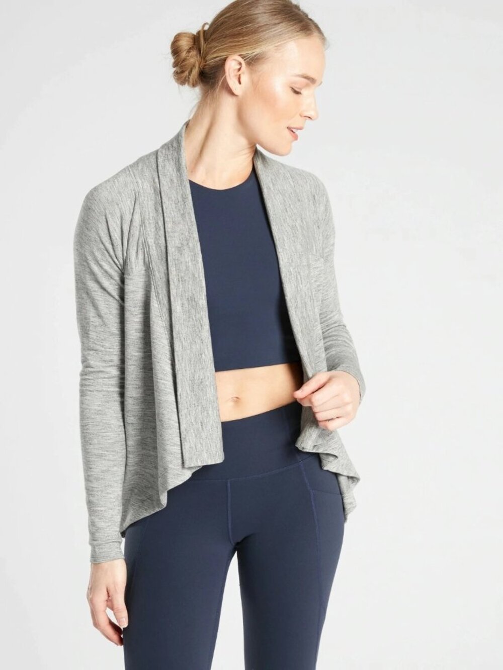 Athleta Nirvana Wear Two Ways Wrap Cardigan Gray Heather EUC Small Cozycore Soft